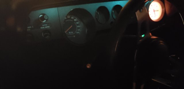 _212742.jpg